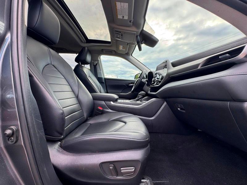Продажа на аукционе авто 2023 Toyota Highlander, vin: 5TDKDRBH0PS520310, номер лота: 68853746