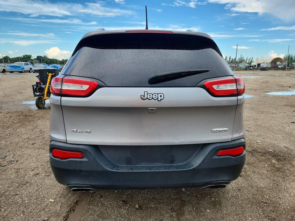 2017 Jeep Cherokee მანქანა იყიდება აუქციონზე, vin: 1C4PJMCS7HW656303, აუქციონის ნომერი: 68434306