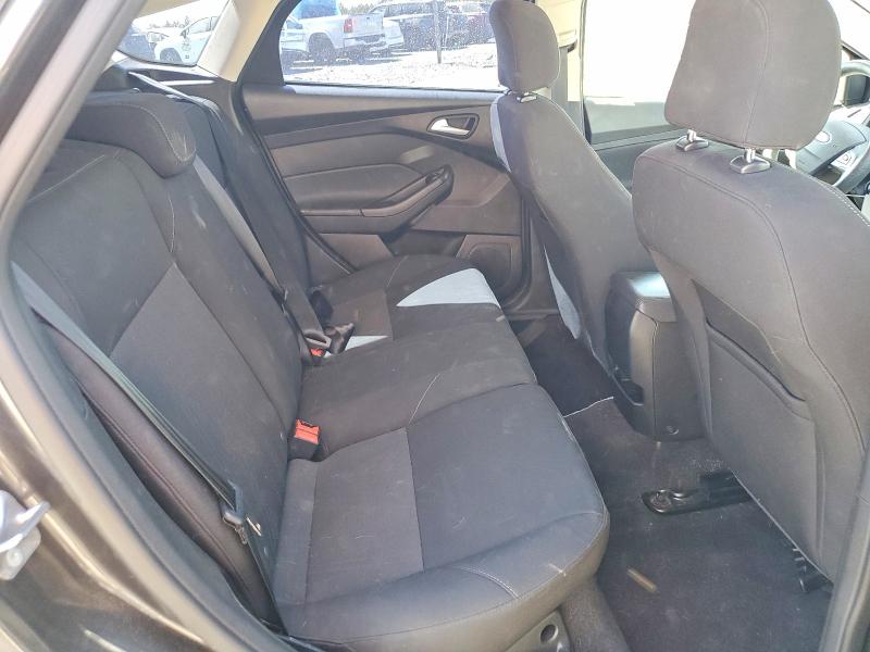 68699376 :رقم المزاد ، 1FADP3K22FL294690 vin ، 2015 Ford Focus مزاد بيع