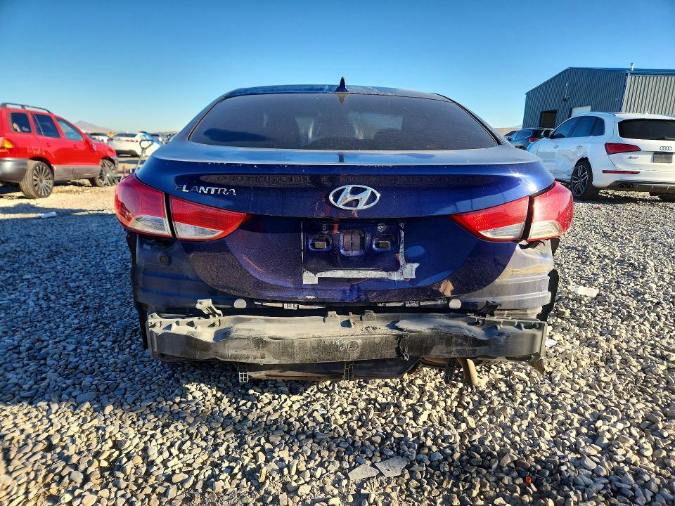 70550496 :رقم المزاد ، 5NPDH4AE2BH041411 vin ، 2011 Hyundai Elantra مزاد بيع