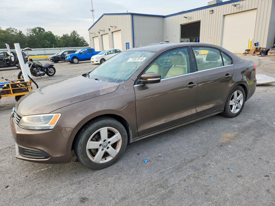 2014 Volkswagen Jetta მანქანა იყიდება აუქციონზე, vin: 3VW3L7AJ9EM416196, აუქციონის ნომერი: 71067816