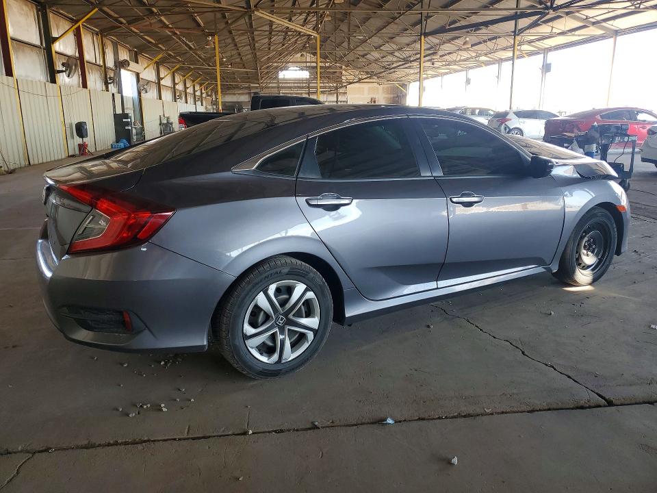 Продаж на аукціоні авто 2018 Honda Civic, vin: 2HGFC2F54JH537243, номер лоту: 68010886