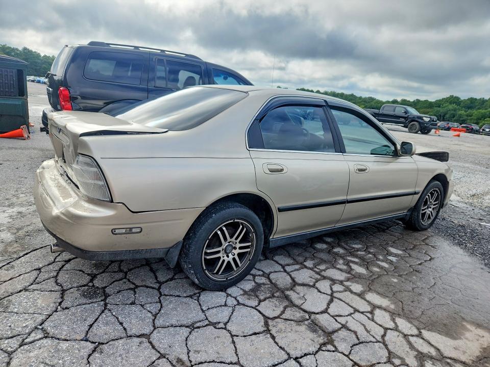 65264836 :رقم المزاد ، 1HGCD5632SA158094 vin ، 1995 Honda Accord مزاد بيع