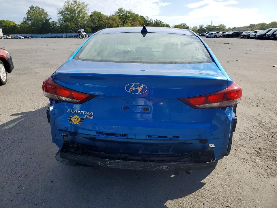 69166046 :رقم المزاد ، KMHD74LF3HU136269 vin ، 2017 Hyundai Elantra مزاد بيع