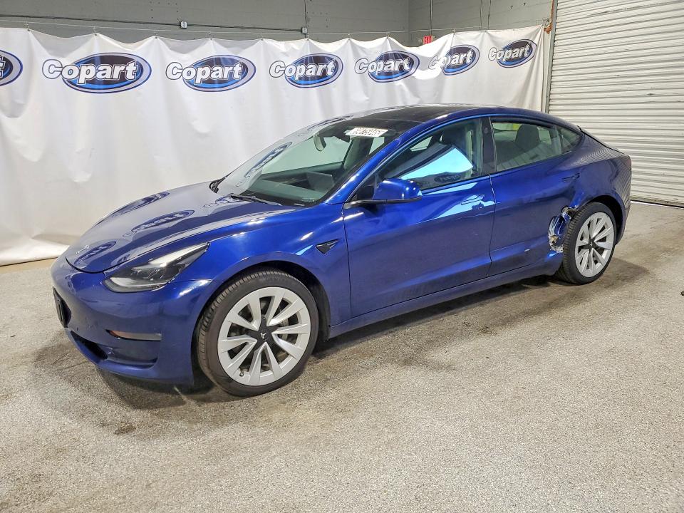 Продаж на аукціоні авто 2022 Tesla Model 3, vin: 5YJ3E1EB7NF305163, номер лоту: 69875946