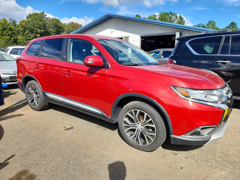 Продаж на аукціоні авто 2016 Mitsubishi Outlander, vin: JA4AZ3A32GZ004684, номер лоту: 70241386