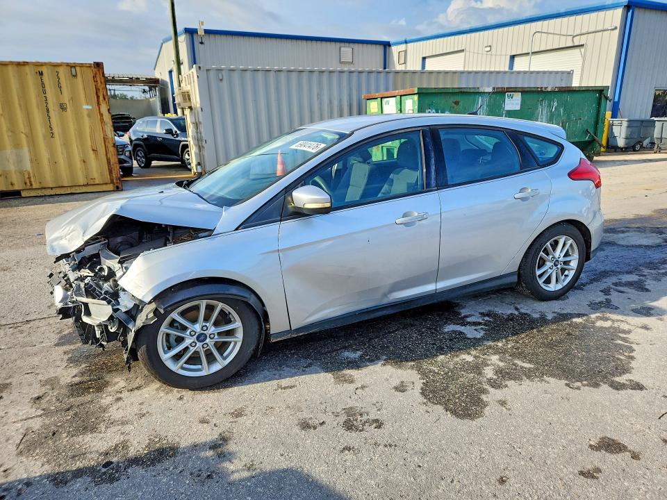 69041476 :رقم المزاد ، 1FADP3K29GL376871 vin ، 2016 Ford Focus مزاد بيع