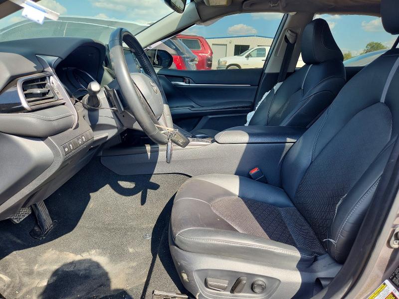 67768386 :رقم المزاد ، 4T1K61AK8PU820953 vin ، 2023 Toyota Camry مزاد بيع