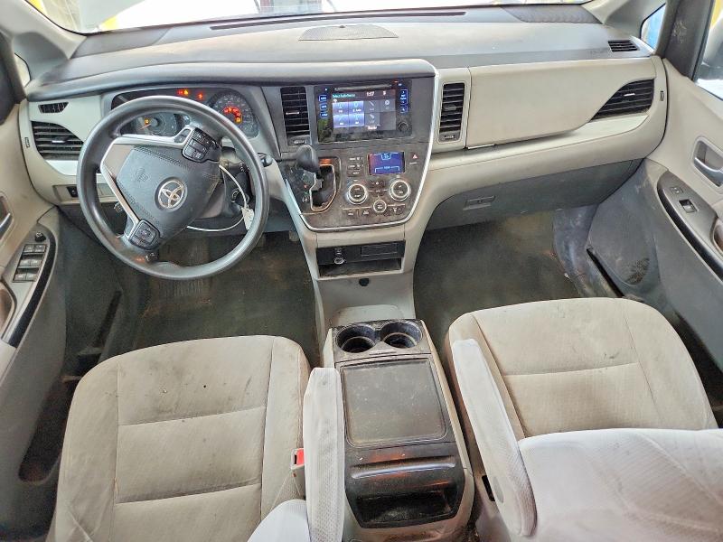 Продажа на аукционе авто 2017 Toyota Sienna, vin: 5TDKZ3DC8HS825054, номер лота: 67897286