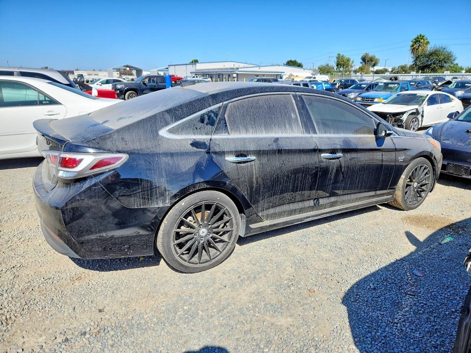 2016 Hyundai Sonata Hybrid მანქანა იყიდება აუქციონზე, vin: KMHE34L11GA033534, აუქციონის ნომერი: 67668536
