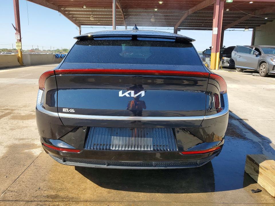 2024 Kia Ev6 მანქანა იყიდება აუქციონზე, vin: KNDC34LA4R5193544, აუქციონის ნომერი: 69417766