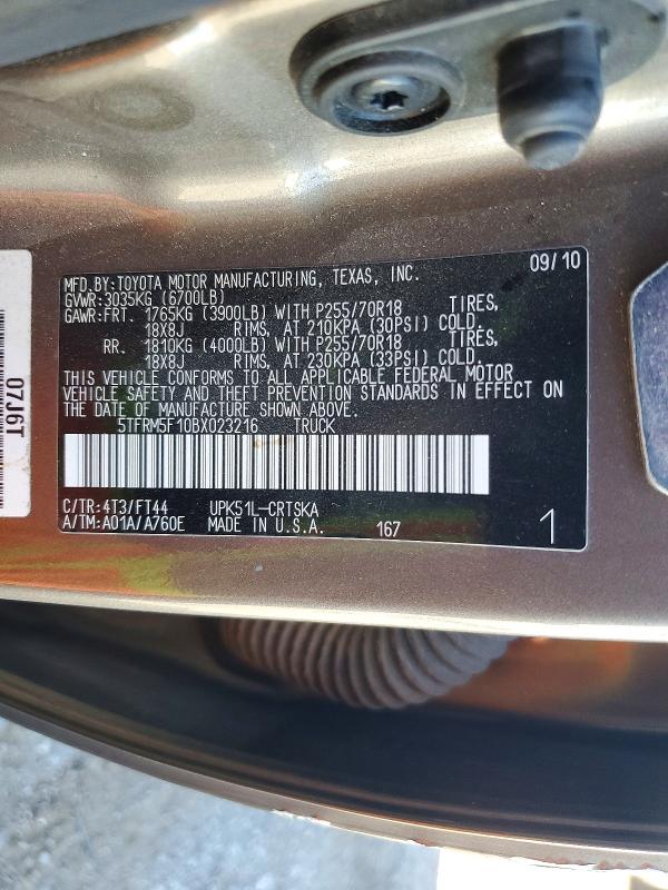 70565706 :رقم المزاد ، 5TFRM5F10BX023216 vin ، 2011 Toyota Tundra مزاد بيع