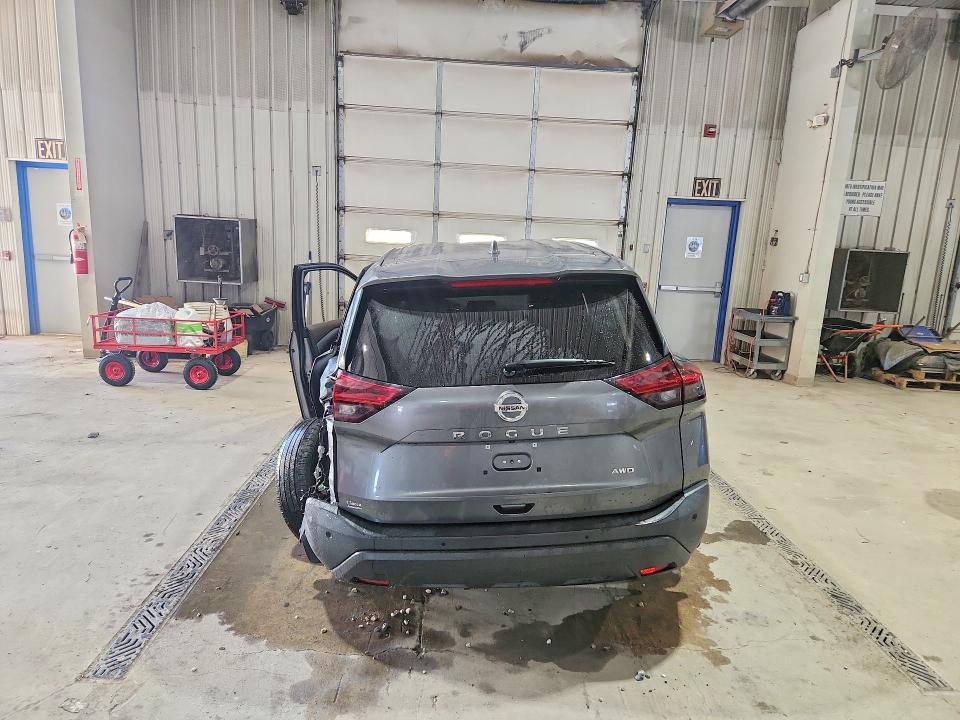 68147966 :رقم المزاد ، 5N1AT3AB7MC709702 vin ، 2021 Nissan Rogue مزاد بيع