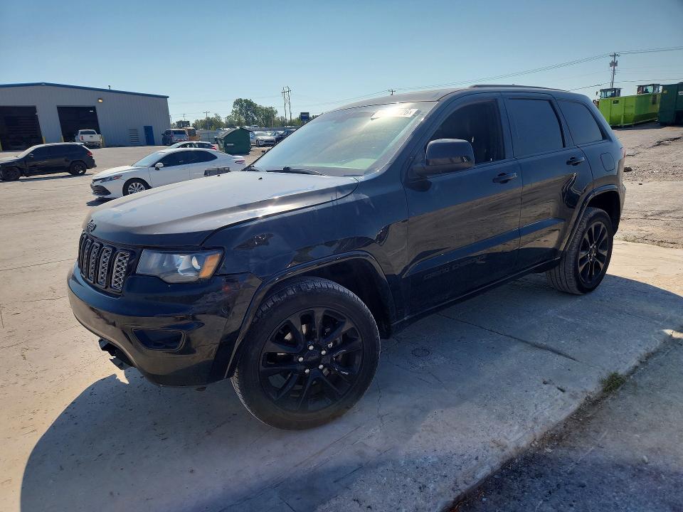 67651726 :رقم المزاد ، 1C4RJFAG9JC396707 vin ، 2018 Jeep Grand Cherokee مزاد بيع