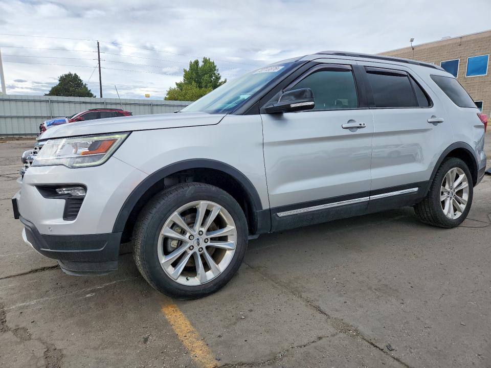 70713876 :رقم المزاد ، 1FM5K8D81JGB77448 vin ، 2018 Ford Explorer مزاد بيع