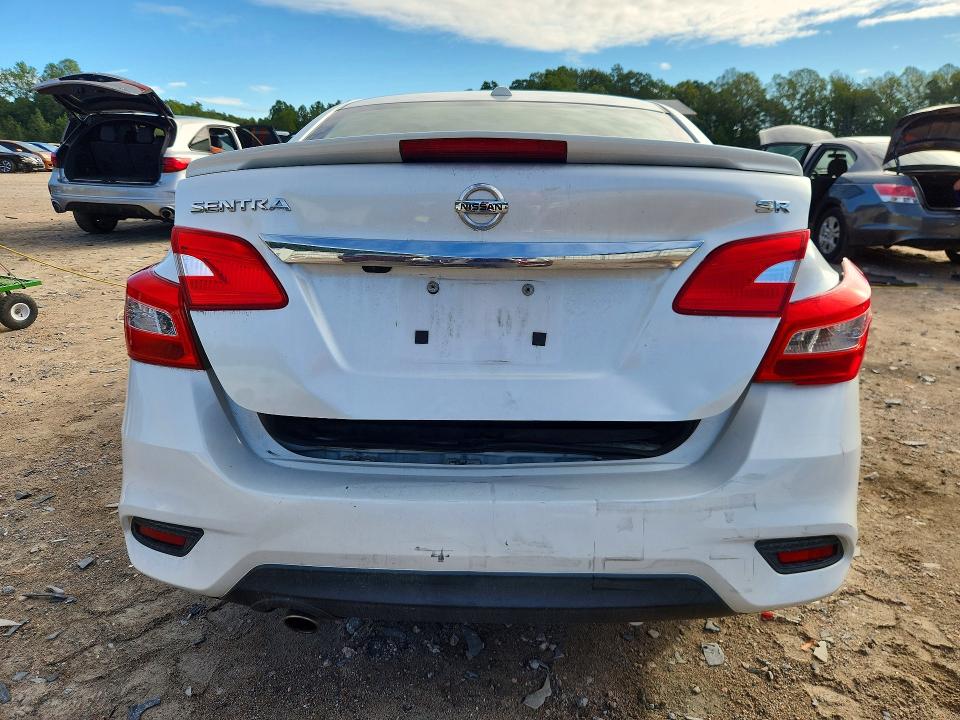 Продаж на аукціоні авто 2018 Nissan Sentra, vin: 3N1AB7AP7JY216117, номер лоту: 70493316