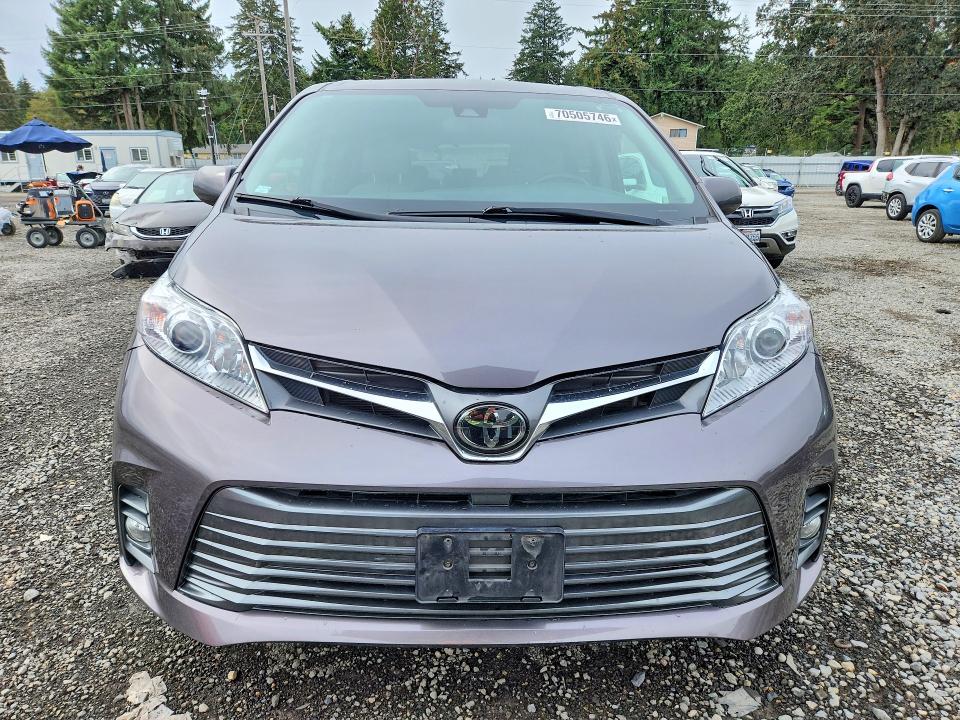 70505746 :رقم المزاد ، 5TDYZ3DC7LS078047 vin ، 2020 Toyota Sienna مزاد بيع