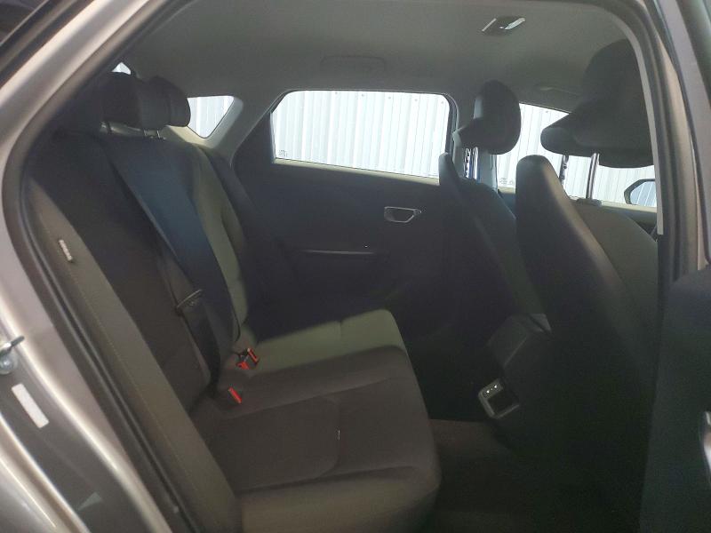 2026 Kia K4 მანქანა იყიდება აუქციონზე, vin: 3KPFT4DE2TE256358, აუქციონის ნომერი: 68133736