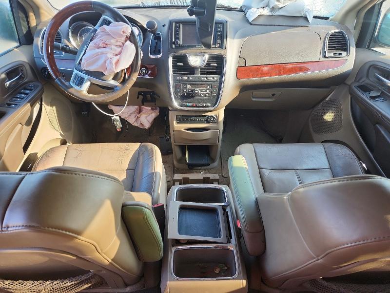 68618036 :رقم المزاد ، 2C4RC1GG8CR228569 vin ، 2012 Chrysler Town & Country مزاد بيع