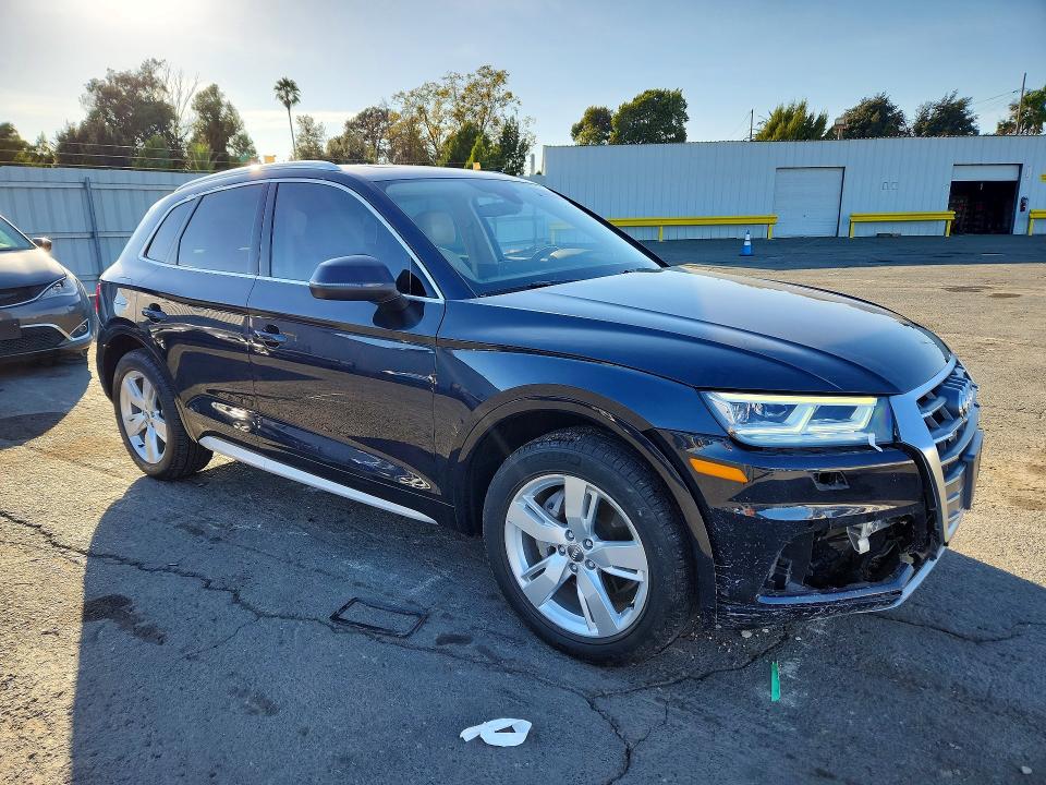 70272796 :رقم المزاد ، WA1BNAFY3J2053451 vin ، 2018 Audi Q5 مزاد بيع