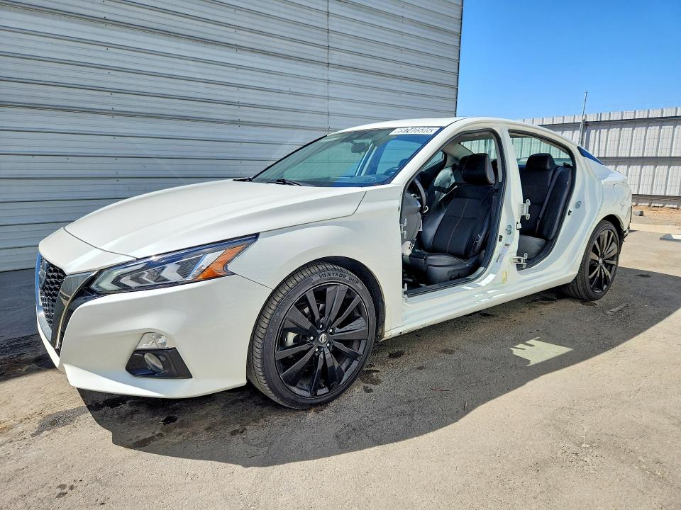 2022 Nissan Altima მანქანა იყიდება აუქციონზე, vin: 1N4BL4CV6NN381447, აუქციონის ნომერი: 69740586