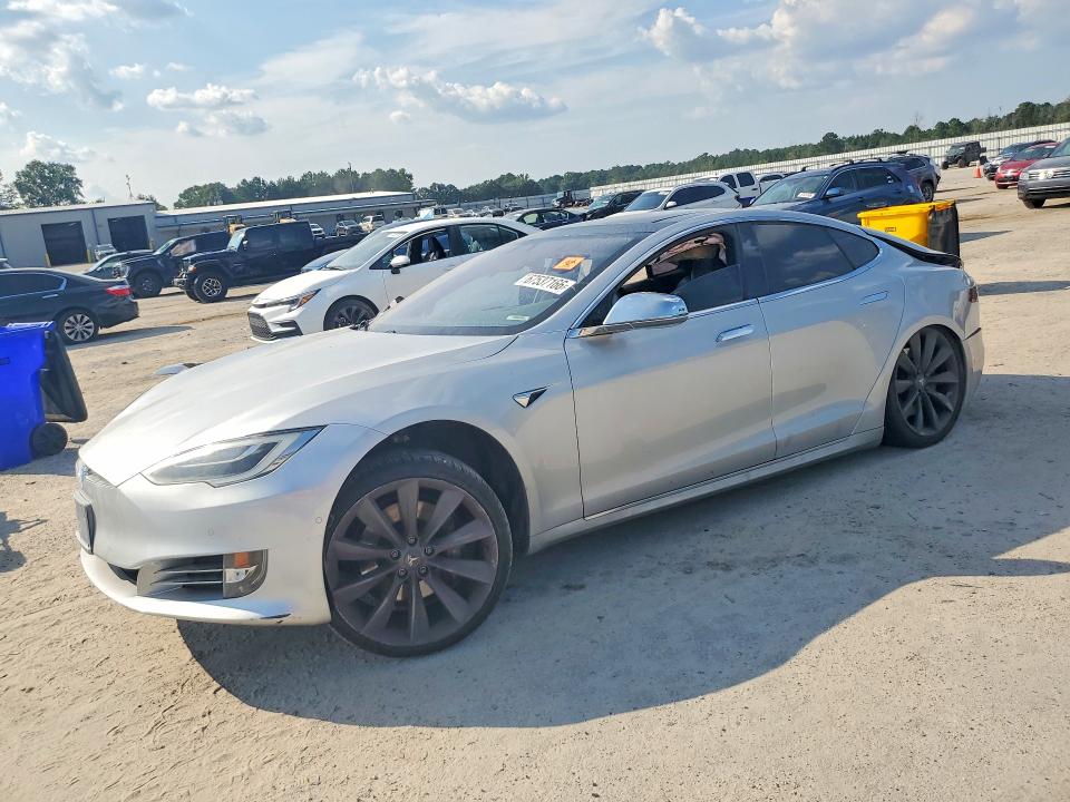 Aukcja sprzedaży 2017 Tesla Model S, vin: 5YJSA1E22HF190953, numer aukcji: 67537166