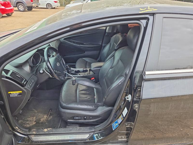 69226386 :رقم المزاد ، 5NPEC4AB6EH857843 vin ، 2014 Hyundai Sonata مزاد بيع