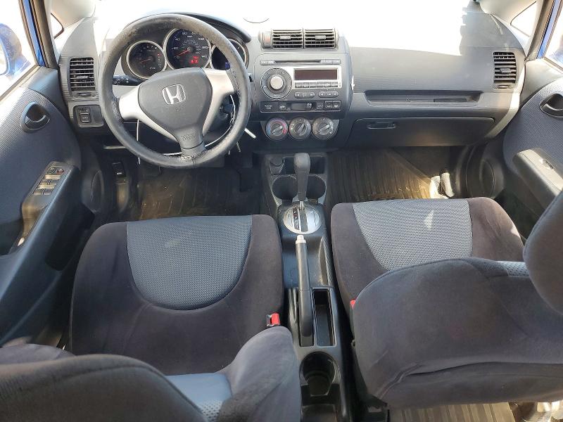 68933626 :رقم المزاد ، JHMGD38488S021009 vin ، 2008 Honda Fit مزاد بيع