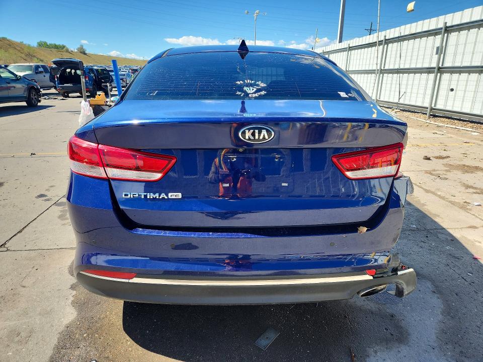 Продаж на аукціоні авто 2018 Kia Optima, vin: 5XXGT4L39JG193767, номер лоту: 65947946