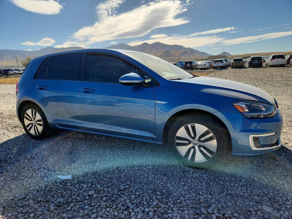 67533086 :رقم المزاد ، WVWPP7AU0GW904183 vin ، 2016 Volkswagen E-golf مزاد بيع