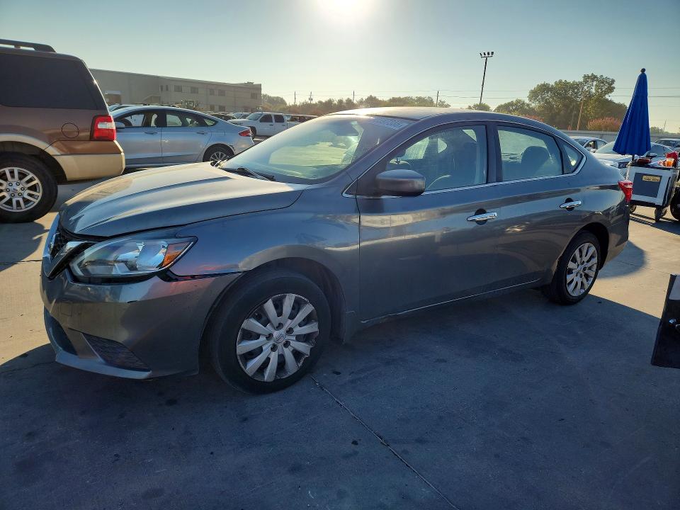 2016 Nissan Sentra მანქანა იყიდება აუქციონზე, vin: 3N1AB7AP6GY250638, აუქციონის ნომერი: 68597386