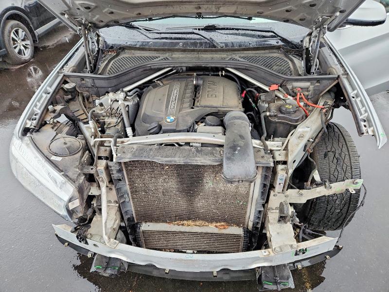 67046656 :رقم المزاد ، 5UXKR0C56F0P16642 vin ، 2015 Bmw X5 مزاد بيع