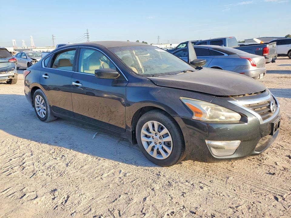 70788916 :رقم المزاد ، 1N4AL3AP1FN303184 vin ، 2015 Nissan Altima مزاد بيع