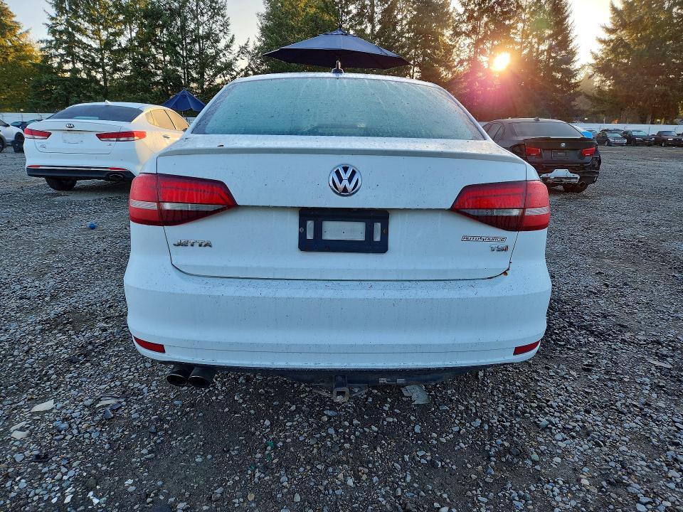 Продажа на аукционе авто 2016 Volkswagen Jetta, vin: 3VWD17AJ8GM417305, номер лота: 70825326