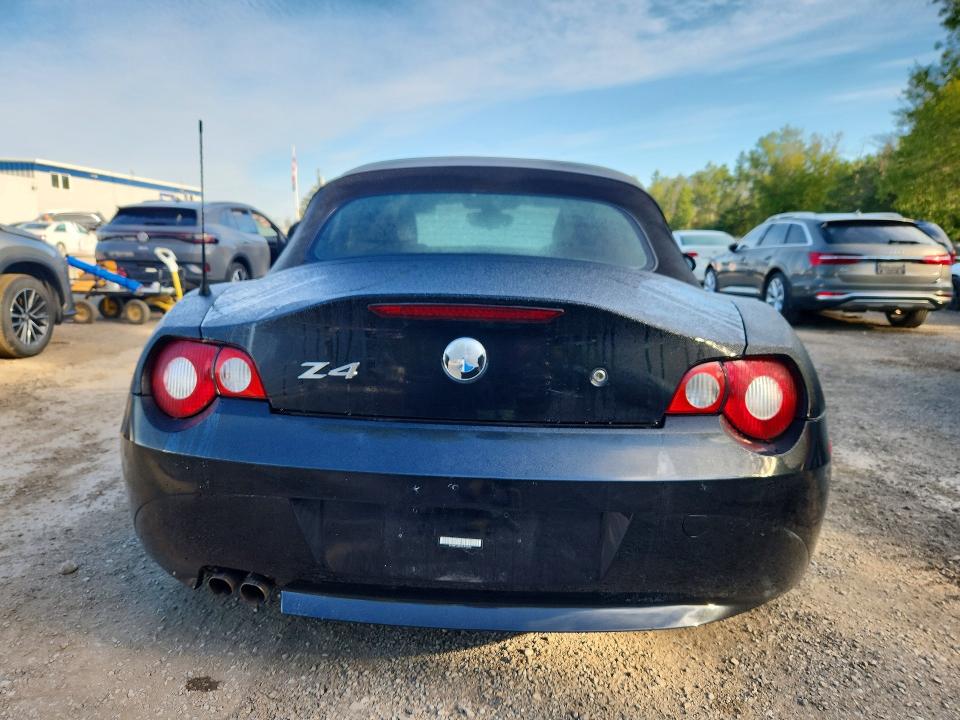 67841246 :رقم المزاد ، 4USBT33575LR70596 vin ، 2005 Bmw Z4 مزاد بيع