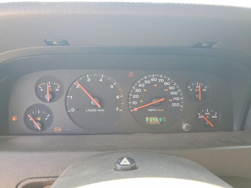Aukcja sprzedaży 2001 Jeep Grand Cherokee, vin: 1J4GW48S11C645647, numer aukcji: 69370356