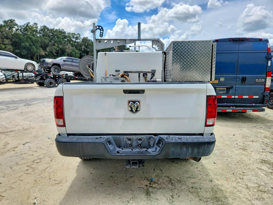 66823906 :رقم المزاد ، 3C6MR4AJ3JG221148 vin ، 2018 Ram 2500 مزاد بيع