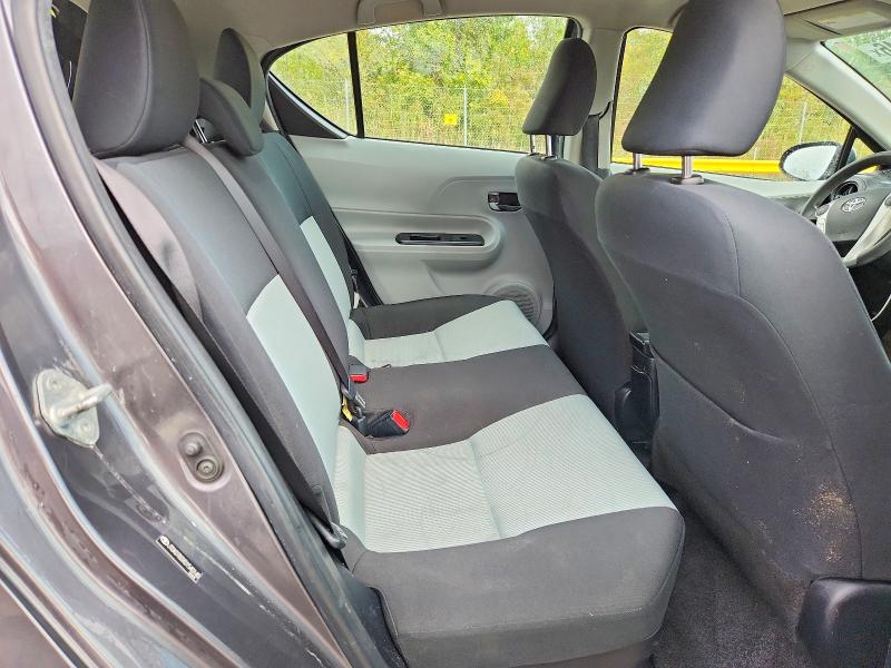 Продажа на аукционе авто 2013 Toyota Prius C, vin: JTDKDTB3XD1540140, номер лота: 69646046