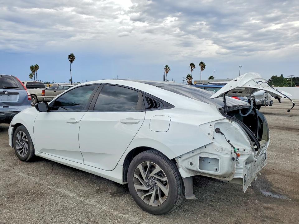 Aukcja sprzedaży 2020 Honda Civic, vin: 2HGFC2F63LH571878, numer aukcji: 68256916