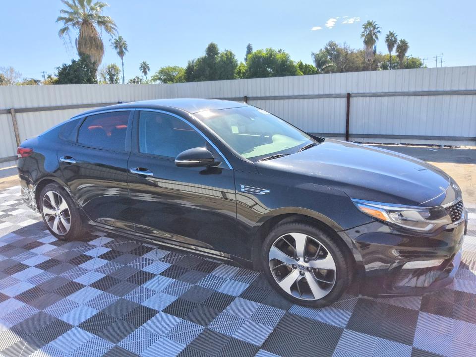 65052006 :رقم المزاد ، 5XXGT4L33LG410636 vin ، 2020 Kia Optima مزاد بيع