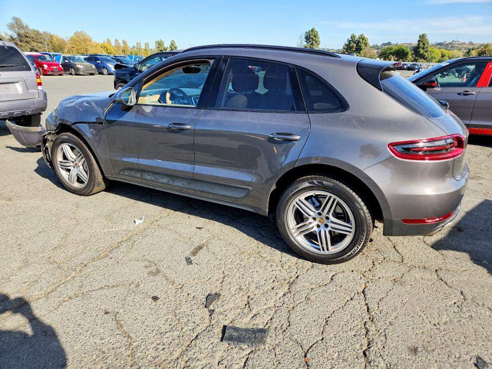 68087516 :رقم المزاد ، WP1AB2A51GLB44619 vin ، 2016 Porsche Macan مزاد بيع