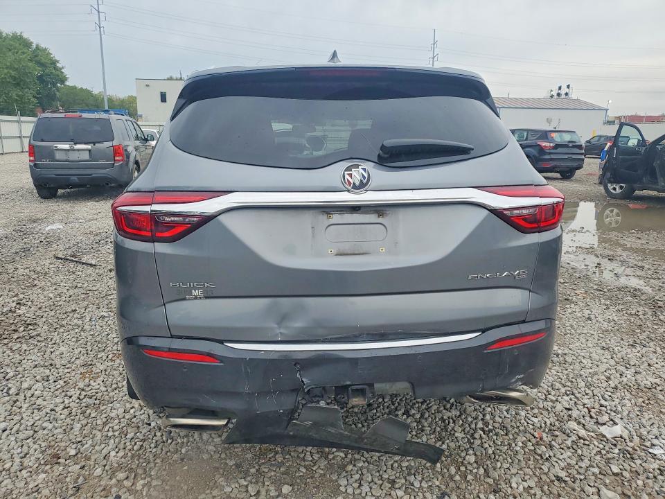 67783426 :رقم المزاد ، 5GAEVAKW6JJ277862 vin ، 2018 Buick Enclave مزاد بيع