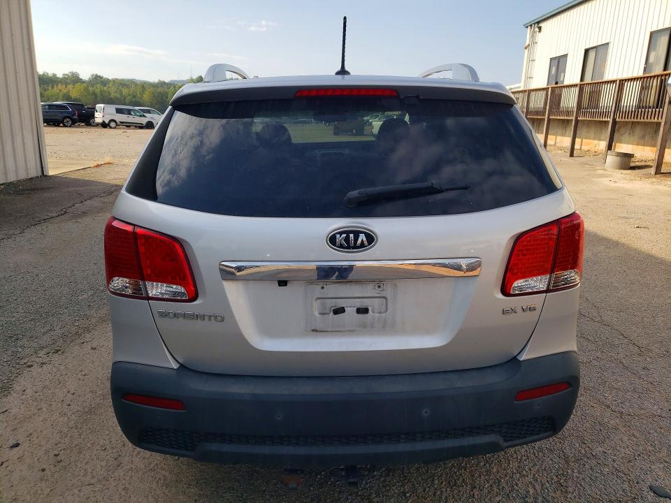 68655886 :رقم المزاد ، 5XYKU4A24DG339638 vin ، 2013 Kia Sorento مزاد بيع