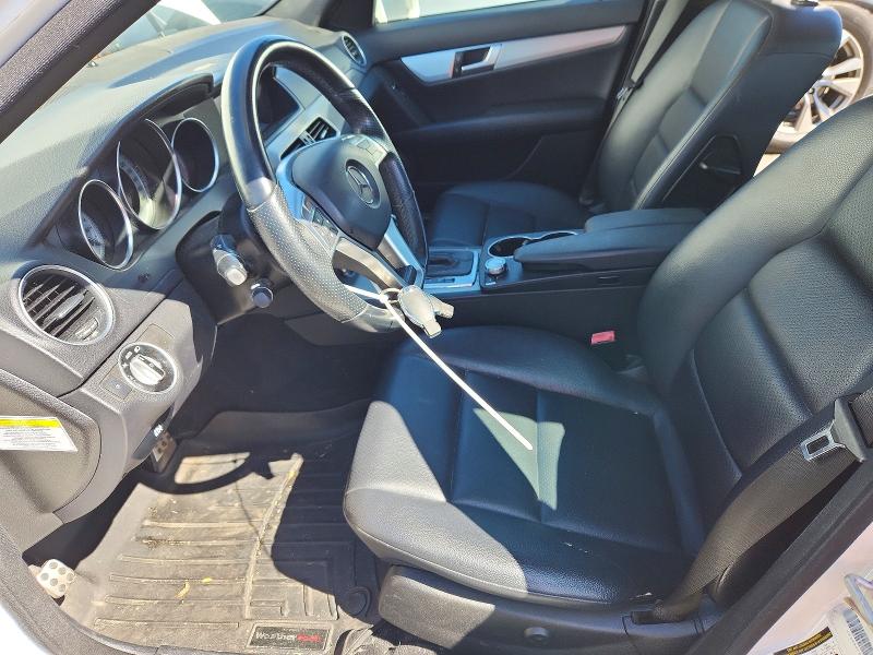 2014 Mercedes-benz C მანქანა იყიდება აუქციონზე, vin: WDDGF8AB9EG177615, აუქციონის ნომერი: 68056506