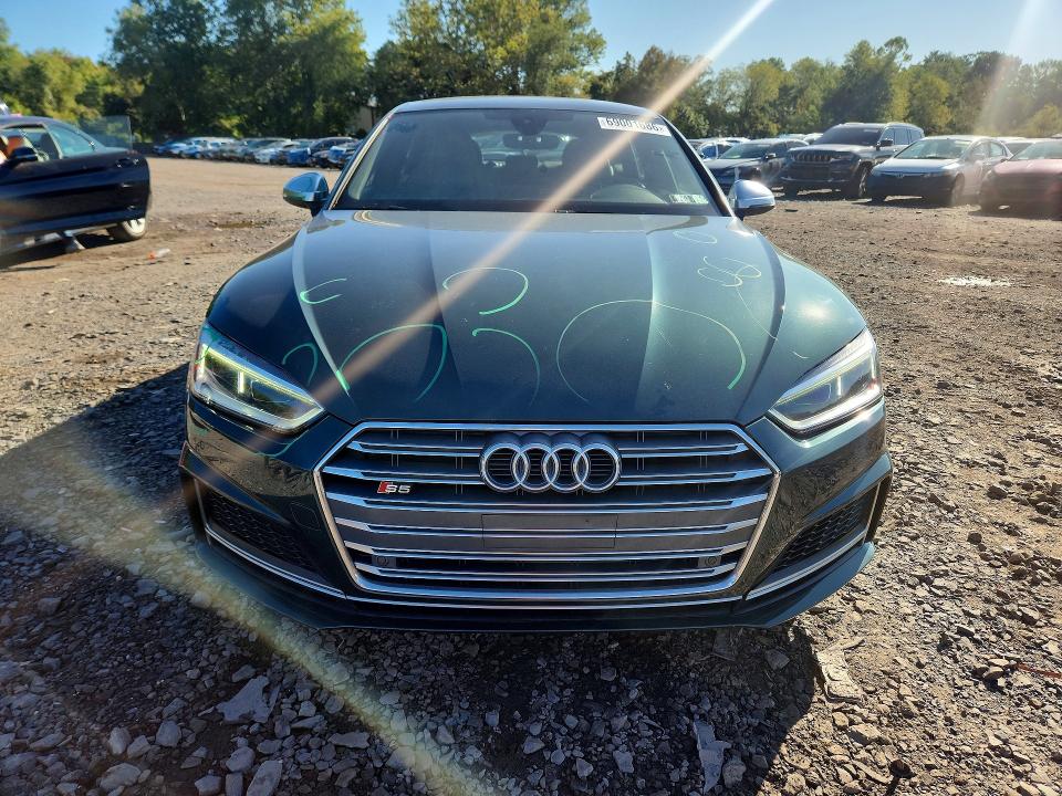 2018 Audi S5 მანქანა იყიდება აუქციონზე, vin: WAUB4CF55JA061094, აუქციონის ნომერი: 69001686