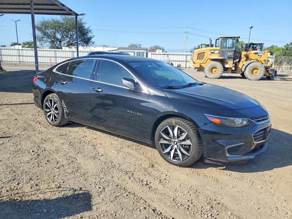 Продажа на аукционе авто 2018 Chevrolet Malibu, vin: 1G1ZD5STXJF100775, номер лота: 70385736