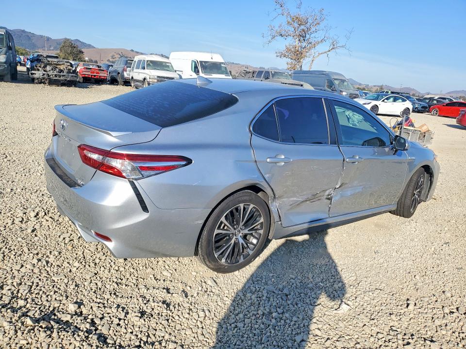 Продаж на аукціоні авто 2020 Toyota Camry, vin: 4T1G31AKXLU011981, номер лоту: 70314746
