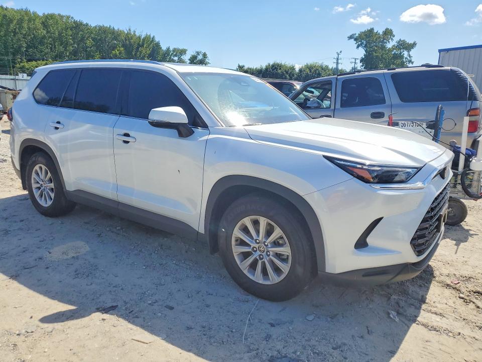 68645606 :رقم المزاد ، 5TDAAAA51SS033185 vin ، 2025 Toyota Grand Highlander مزاد بيع