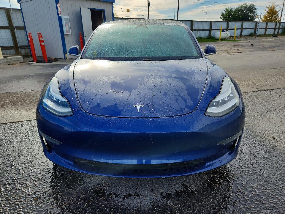 67911566 :رقم المزاد ، 5YJ3E1EB1LF636379 vin ، 2020 Tesla Model 3 مزاد بيع