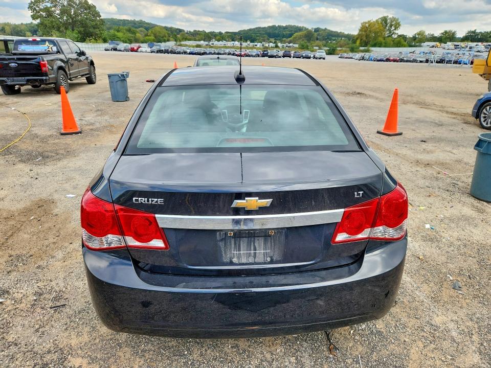 Продаж на аукціоні авто 2016 Chevrolet Cruze, vin: 1G1PE5SB1G7226490, номер лоту: 70643316